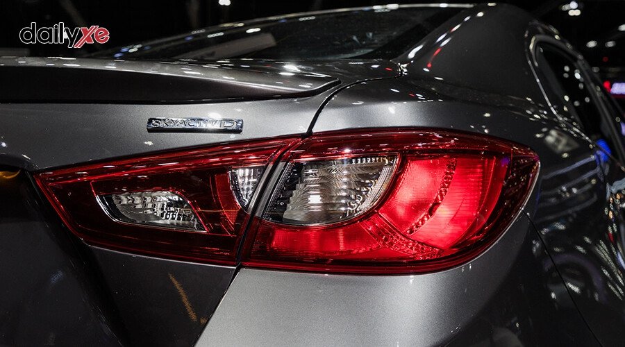 New Mazda2 1.5 Premium - Hình 9