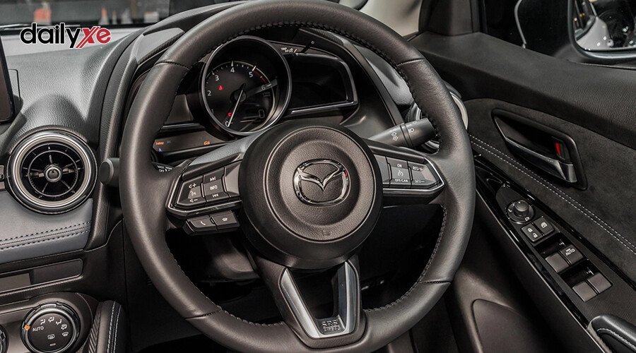 New Mazda2 1.5 Sport Luxury - Hình 14