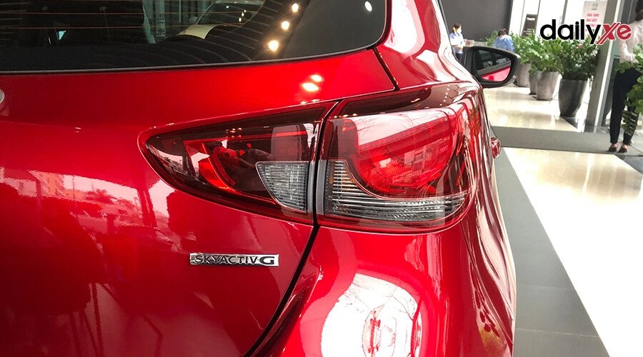 New Mazda2 1.5 Sport Luxury - Hình 9